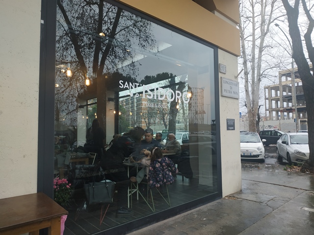 Sant’Isidoro Pizza & Bolle - Ostiense - L'esterno
