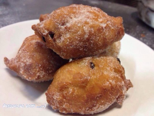 Zeppole del Carnevale caprese