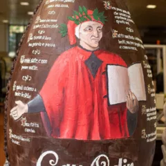 Gay odin pasqua 2021 - Aurora Scotto di Minico