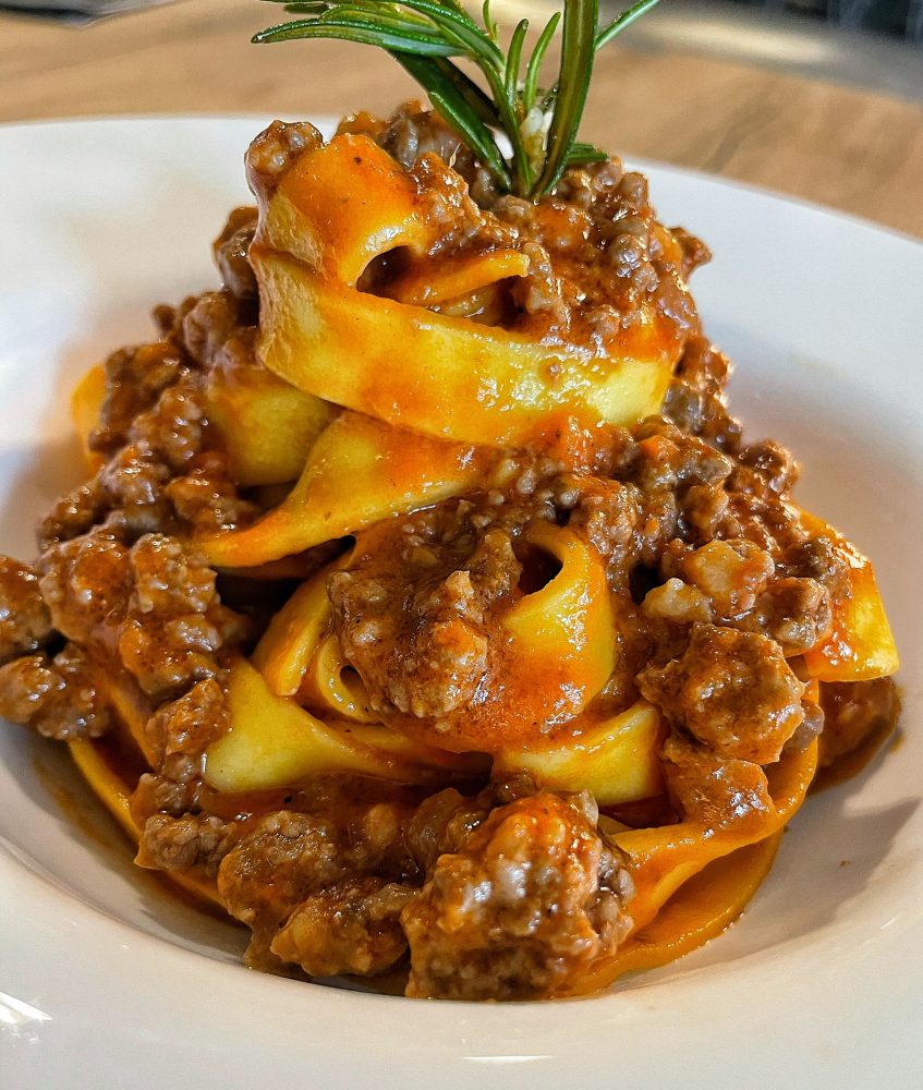 Il Bolognese Hosteria Tipica - Tagliatelle alla bolognese