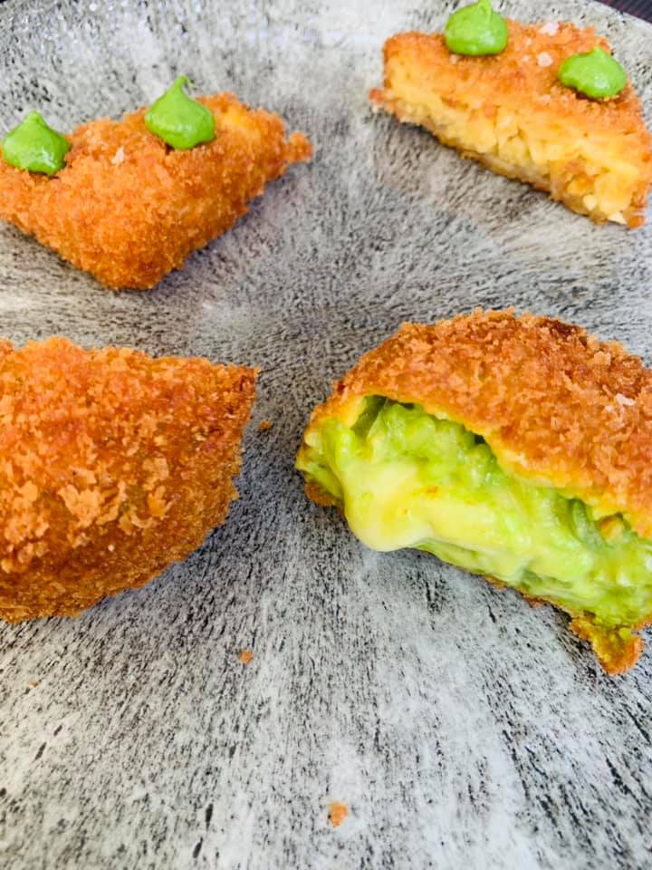 Seu Pizza Illuminati - Frittatina aglio e olio e supplì di asparagi con limone fiocco della Tuscia e burro acido