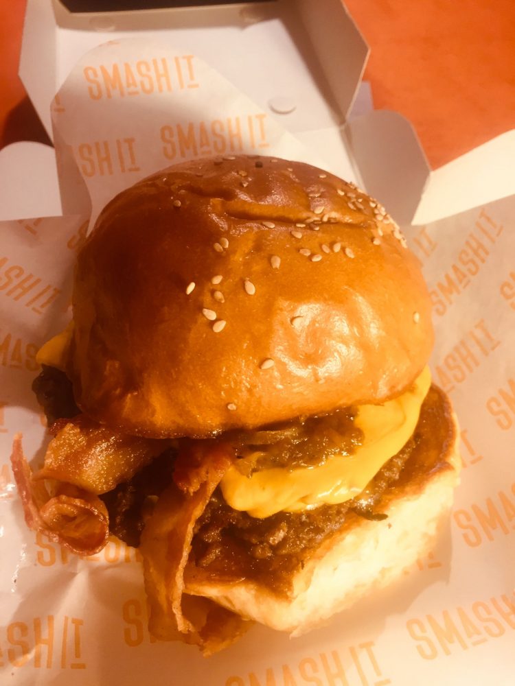 Smash It Burger - burger smash it