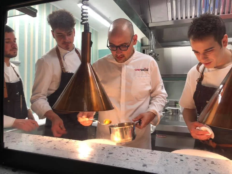 Ristorante Acquamarina, Chef Salvatore Morello con una parte della brigata