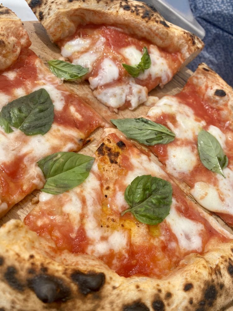 Tenute Bianchino e Sasà Martucci - Pizza Margherita