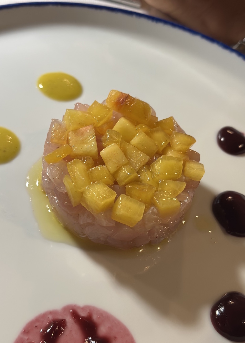 Palazzo Gentilcore - Pancrazio Locanda Cilentana -tartare di ricciola alle pesche