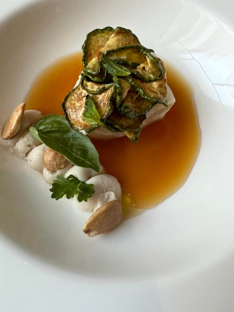 Re Santi e Leoni - Baccala’, Zucchine, salsa ponzu e ricotta di mandorla