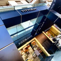 Vittoria Different, Vittoria Restaurant