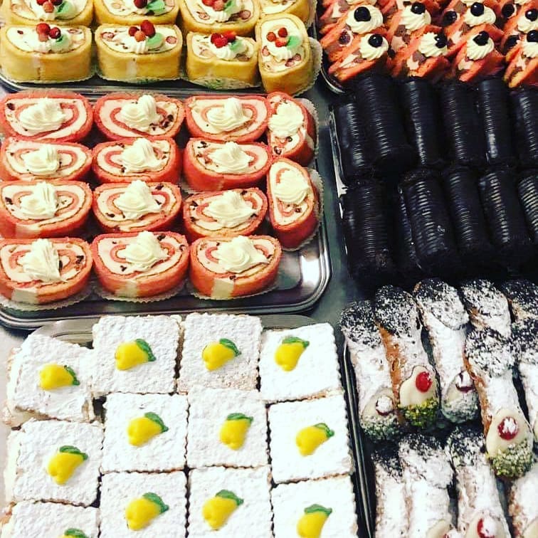 Pasticceria Bar Faro - Assortimento della domenica