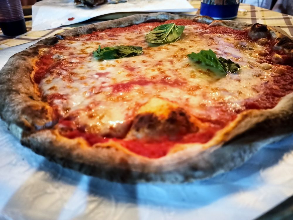 Pizzeria O'Saracaro di Alfonso Palladino dal 1995 - La Margherita