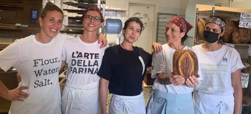 Roberta Pezzella e il suo staff