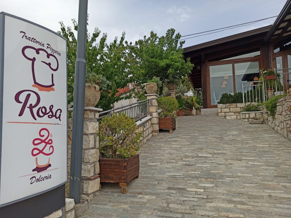 Trattoria Rosa - L'insegna