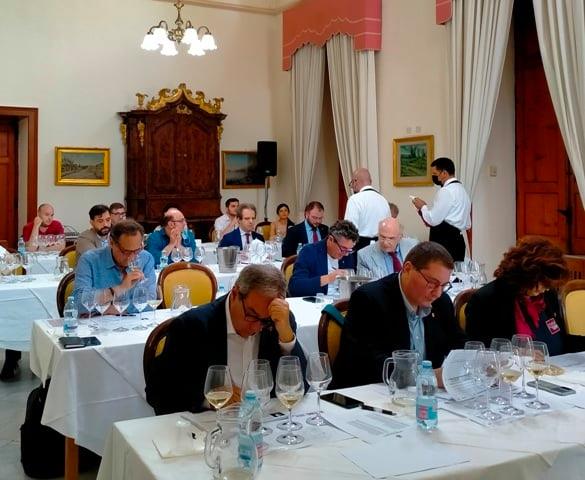 Degustatori al lavoro