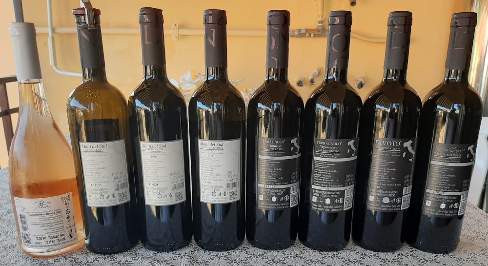 Controetichette vini Apollonio