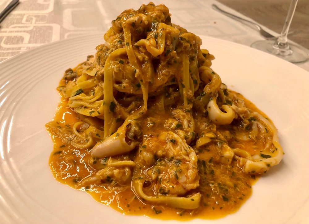 Passport, tagliolini alla marinara