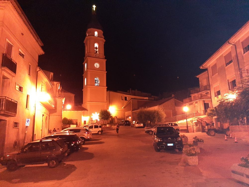 Gioi col campanile della chiesa di Sant'Eustachio