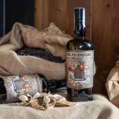 THE FIGHTING BEAR GIN photo by Agnese Pierotti