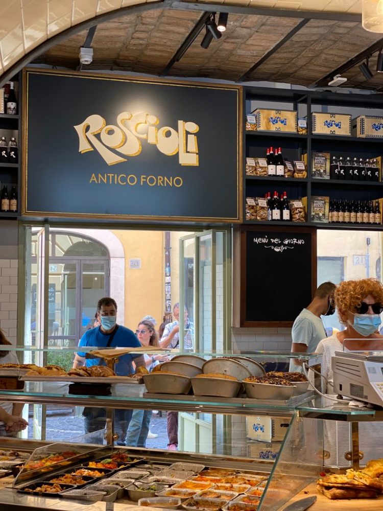 l'interno dell'Antico Forno Roscioli