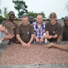 Cacao Barry la delegazione visita le piantagioni