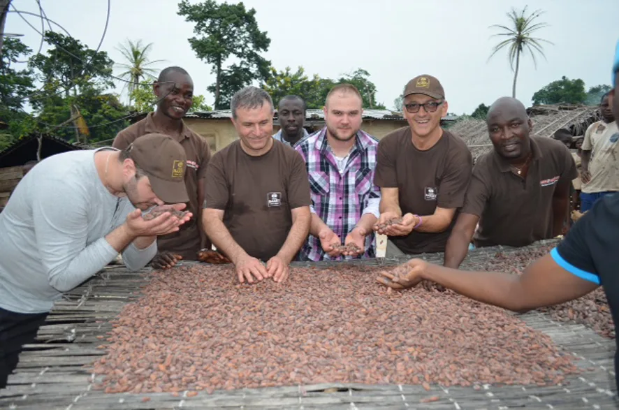 Cacao Barry la delegazione visita le piantagioni