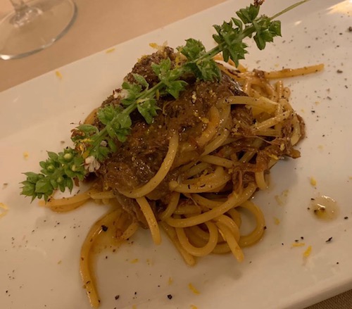 Pasta con ragu alla Genovese