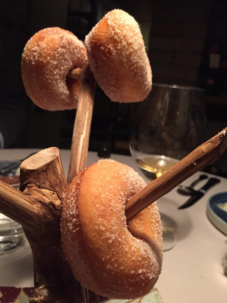 Antica Osteria Nonna Rosa, le mitiche zeppole di patate