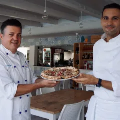 Claudio De Siena ed Emanuele Petrosino con la Pizza Star Autunno campano