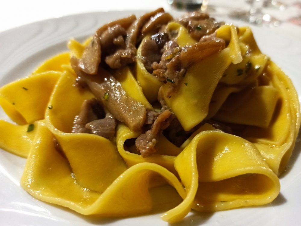 La Campagnola - Le Fettuccine con Porcini e Salsiccia paesana