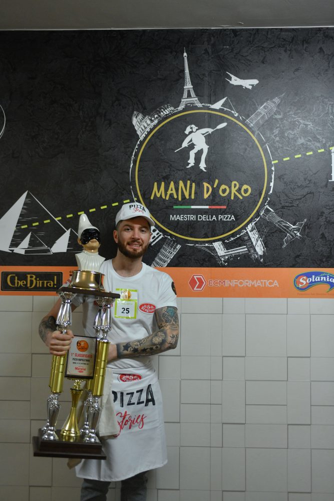 Michele De Martino Vincitore Trofeo Pulcinella - Primo Classificato Categorie Napoletana e Contempoeranea