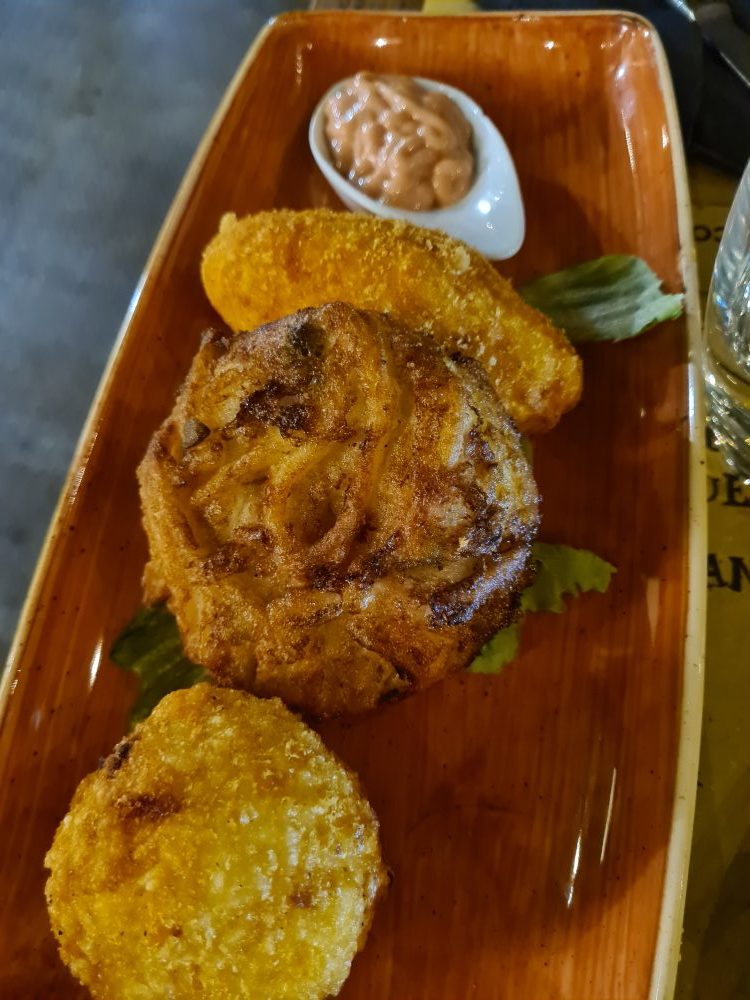 STORY FOOD & DRINK - Fritto misto Annamarì con crocche', arancino e timballo