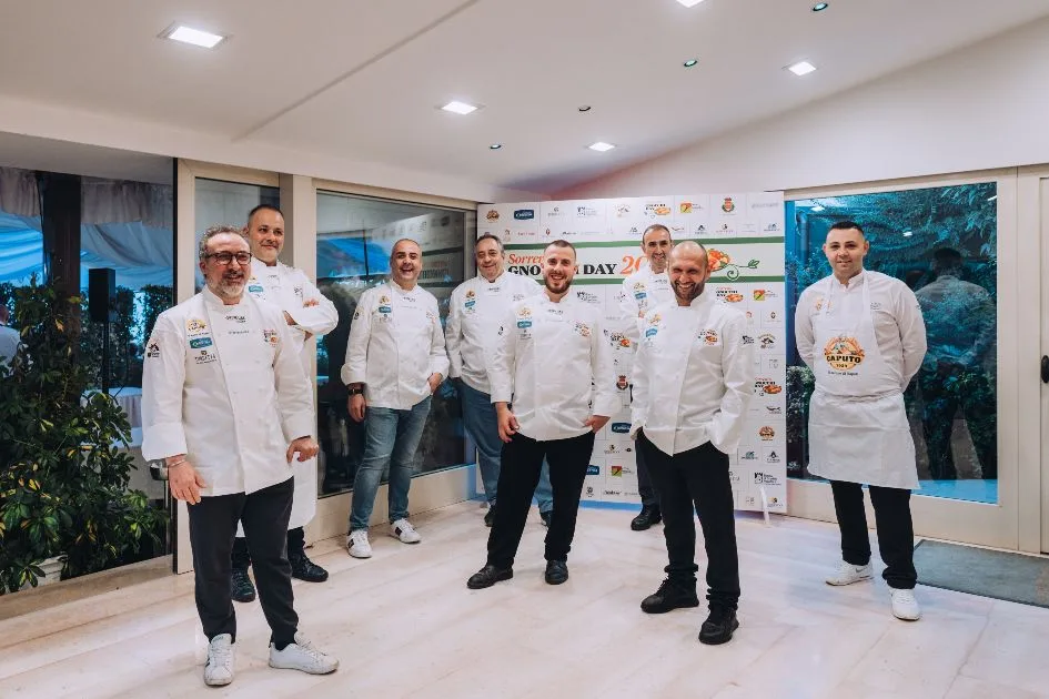da sx Scarllo - Affinita - Guarino- Aversa - Parlato - De Simone - Stanzione e Iannucci per il SorrentoGnocchiDay 2021