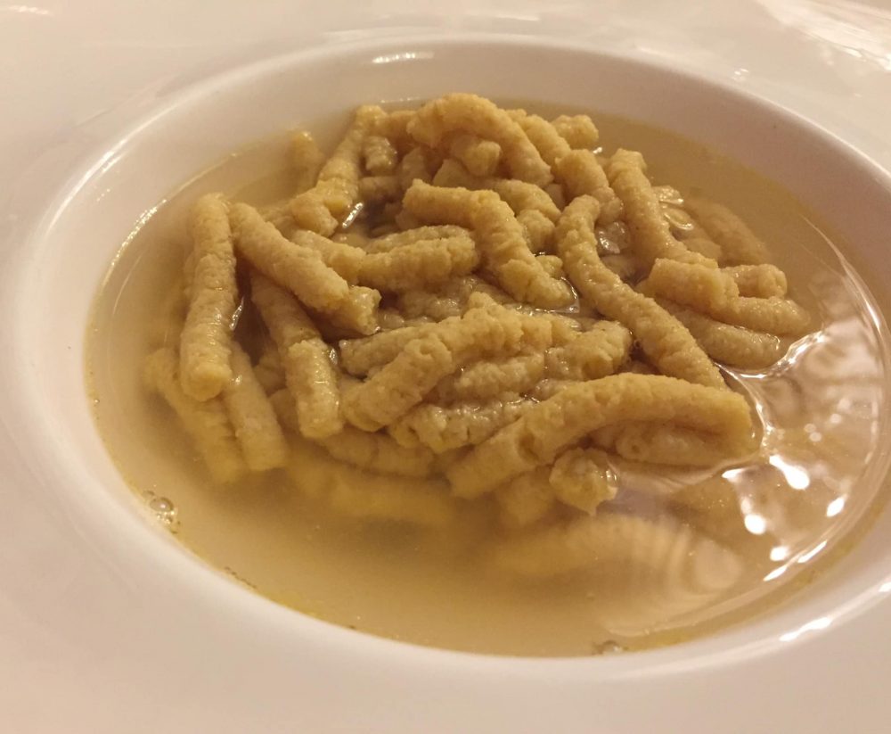 Al Pappagallo, passatelli in brodo di cappone