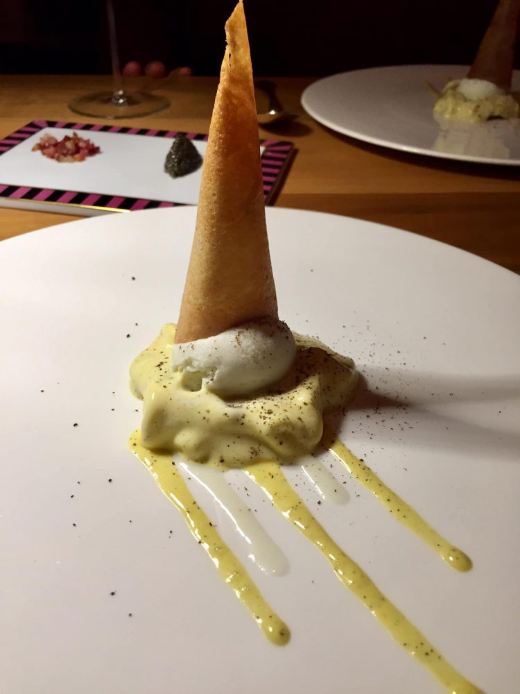 Osteria Francescana di Massimo Bottura, zuppa fredda di carbonara, Vissani, 2020