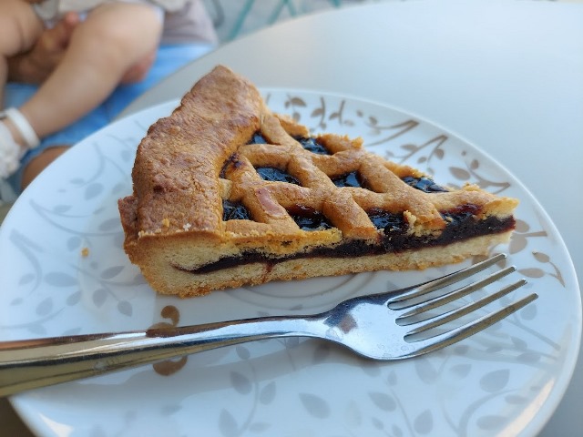 Fiori e Caffe' - una fetta di crostata