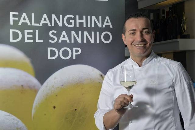 Gino Sorbillo - Testimonial di 'Pizza&Falanghina'