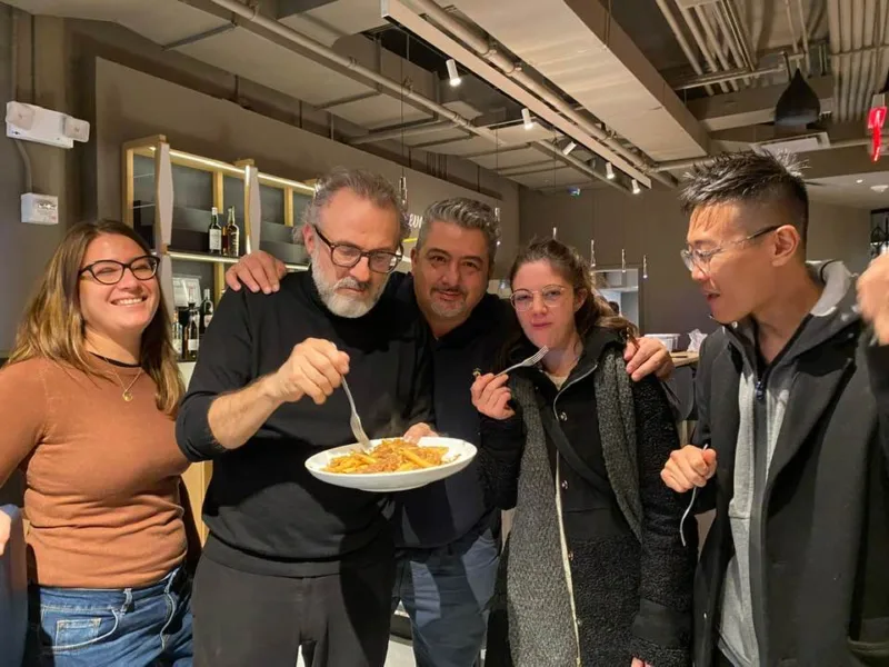 Giuseppe Di Martino con Massimo Bottura a New York