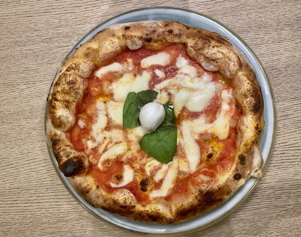 Pizzeria Pacos - Pizza Margherita
