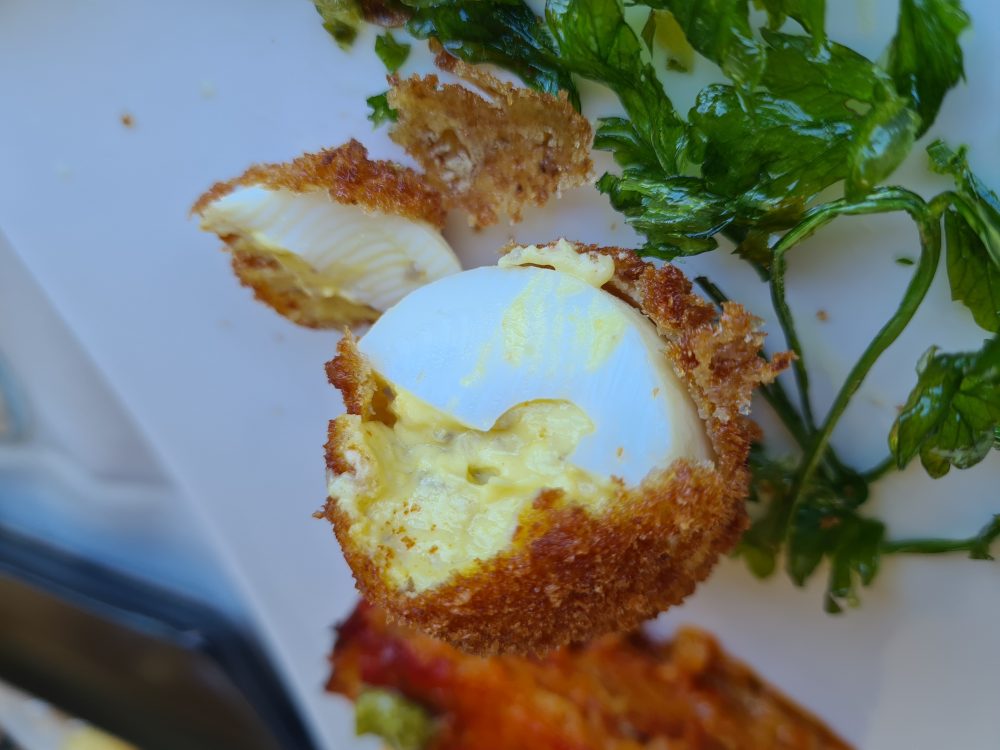 TENUTA LAGALA - L'uovo farcito e fritto