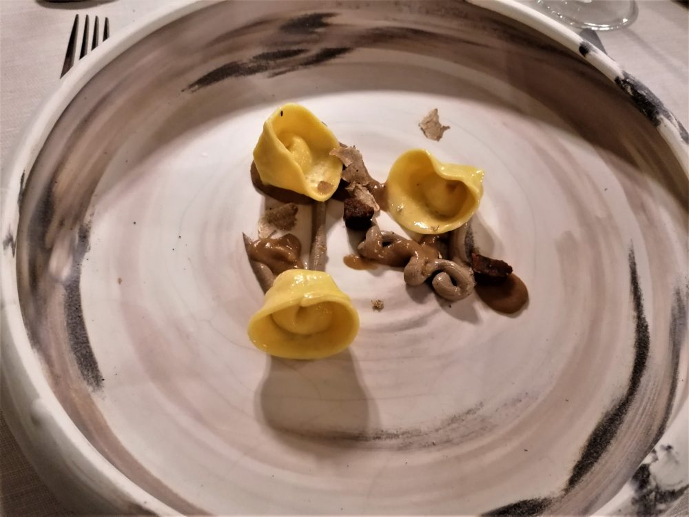 Paolo Trippini - tortelli al pecorino, pate' di fegatini, castagnaccio e tartufo