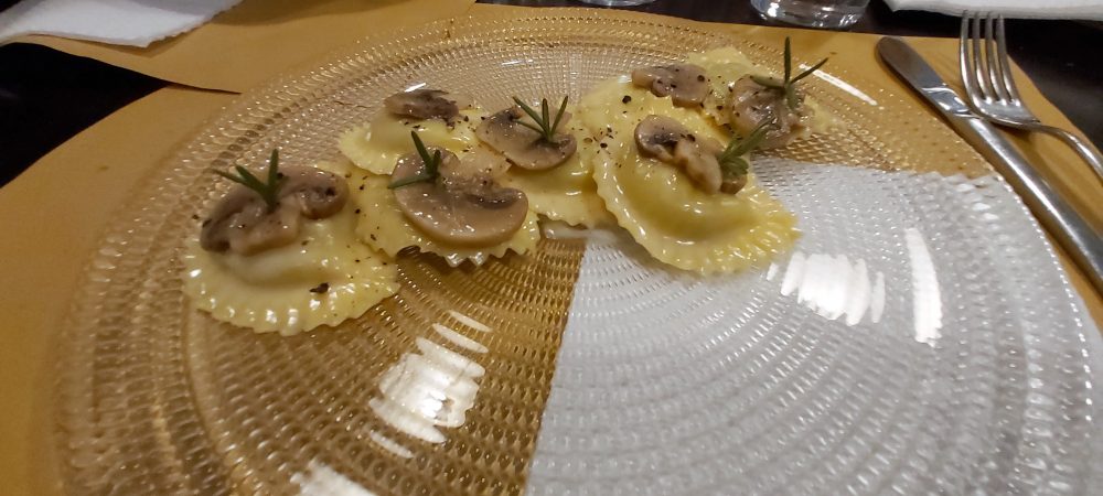 Food Osteria Contemporanea – ravioli ai funghi