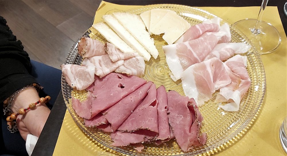 Food Osteria Contemporanea – salumi e formaggi