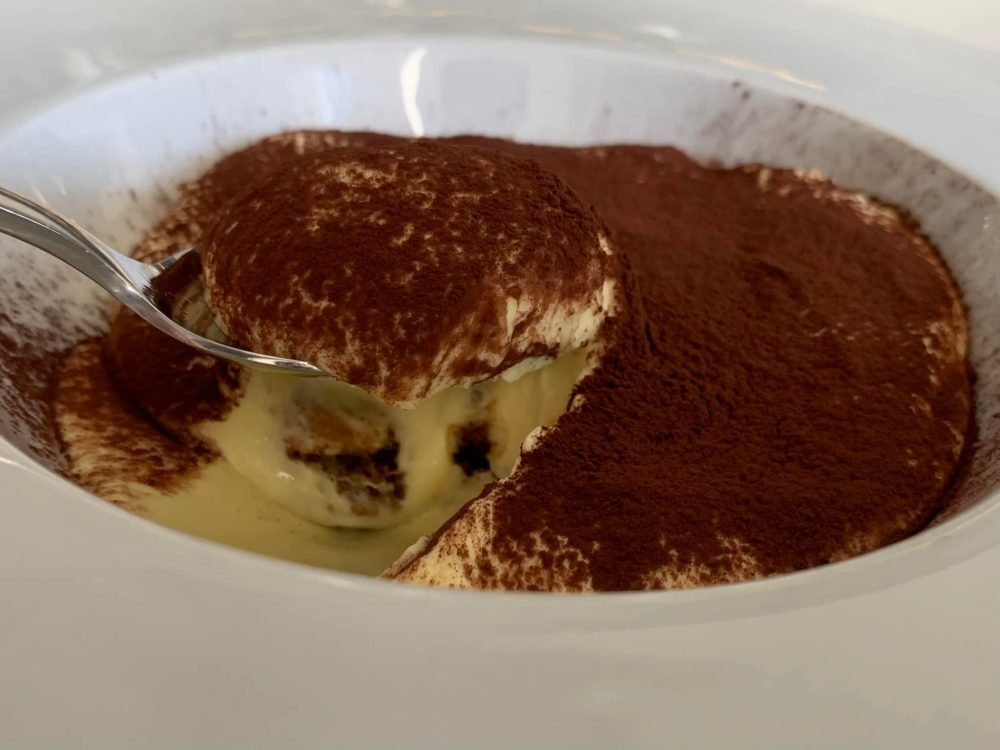 Mon Bistrot a Pontecagnano, tiramisu' con caffe' espresso