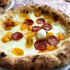 Boccone Facile - La Filetto Yellow con Salame piccante