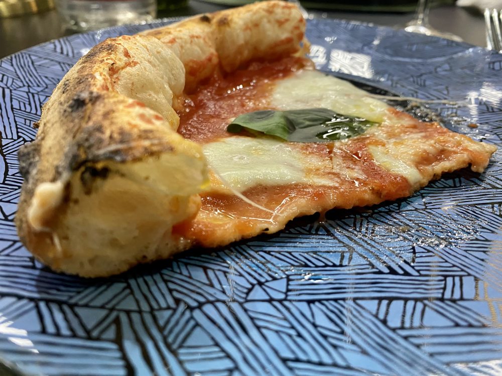 La Vita e' Bella Pizzeria Gourmet - sezione della pizza