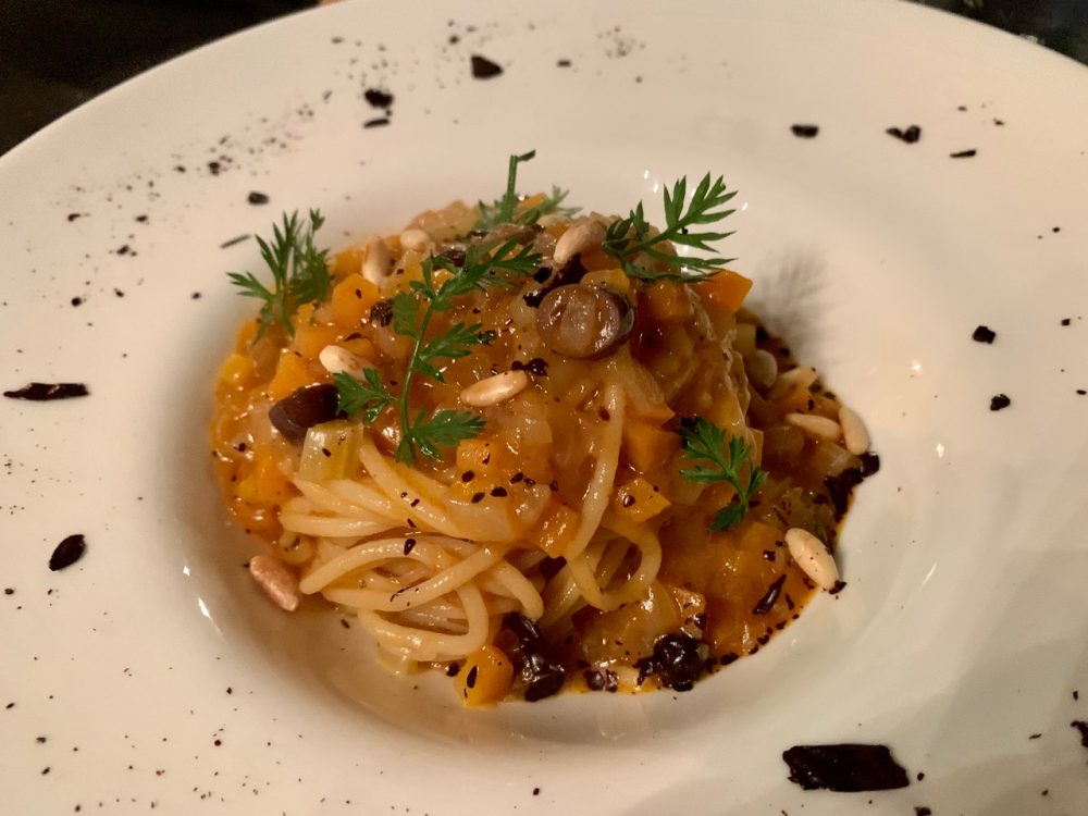 Osteria Il Papero - Spaghetti al ragu' vegetale