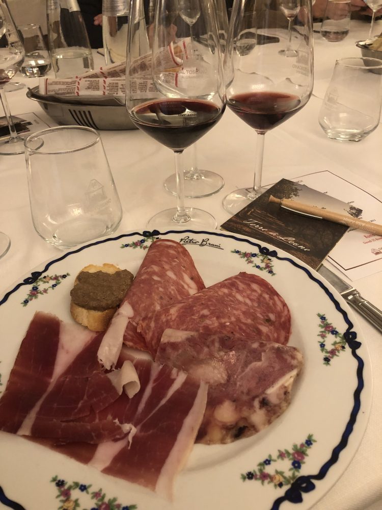 Selezione di salumi e Valpolicella 2019 Terre di Leone