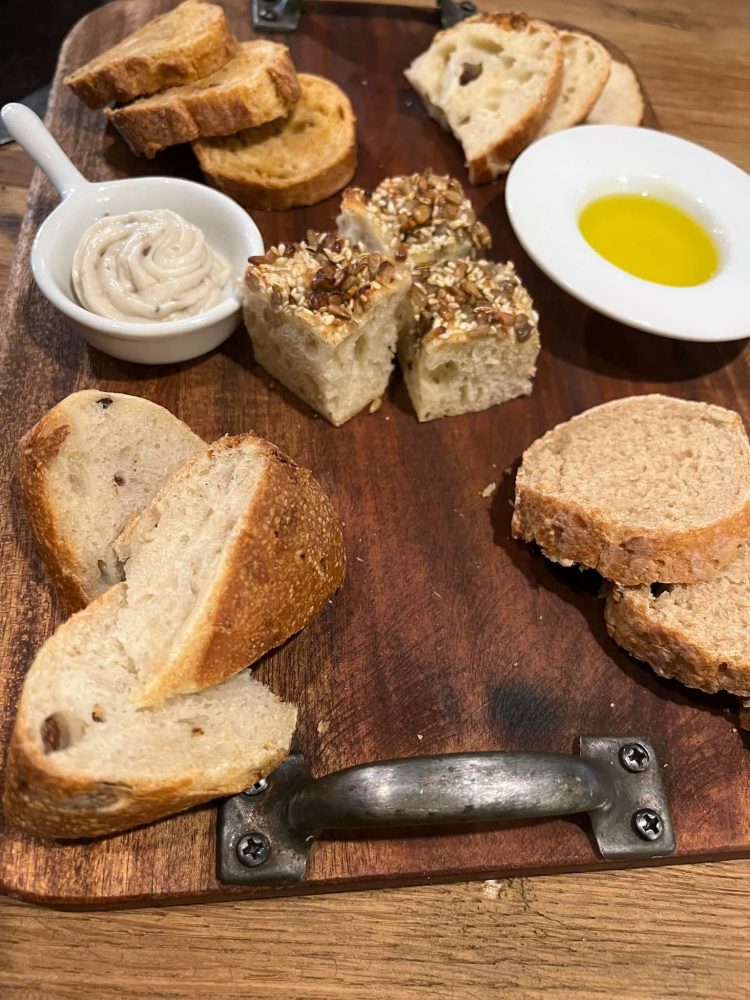 Carter Obli - I pani, l’olio Ravece e il burro