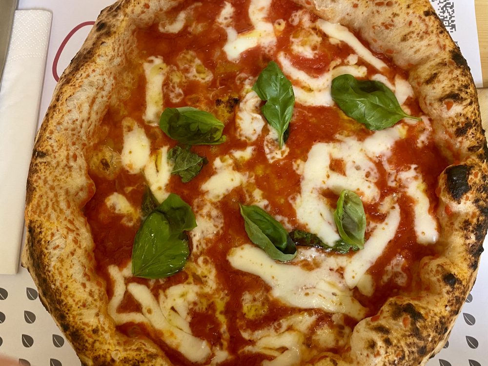 Casa Caponi Pizza & Cucina -Pizza Margherita