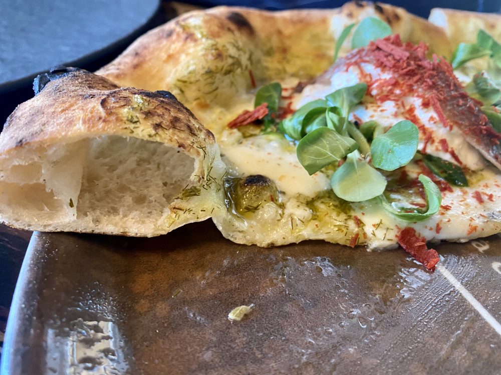 Madison – Pizza & Risto' - sezione del cornicione