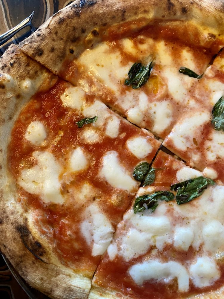 Madison – Pizza & Risto' - Pizza Margherita