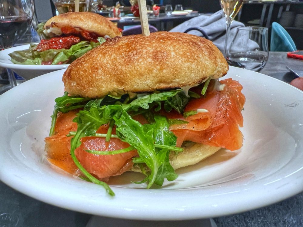 bun con salmone bifulco exclusive